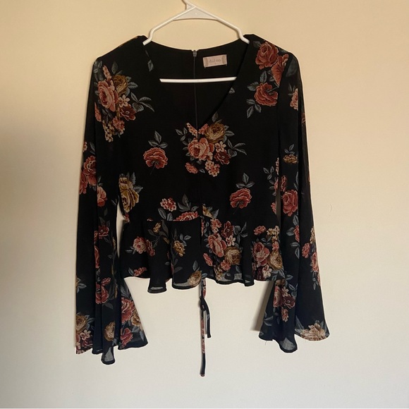 Altar'd State Tops - Altar’d State Small Floral Long Sleeve Cropped Top
